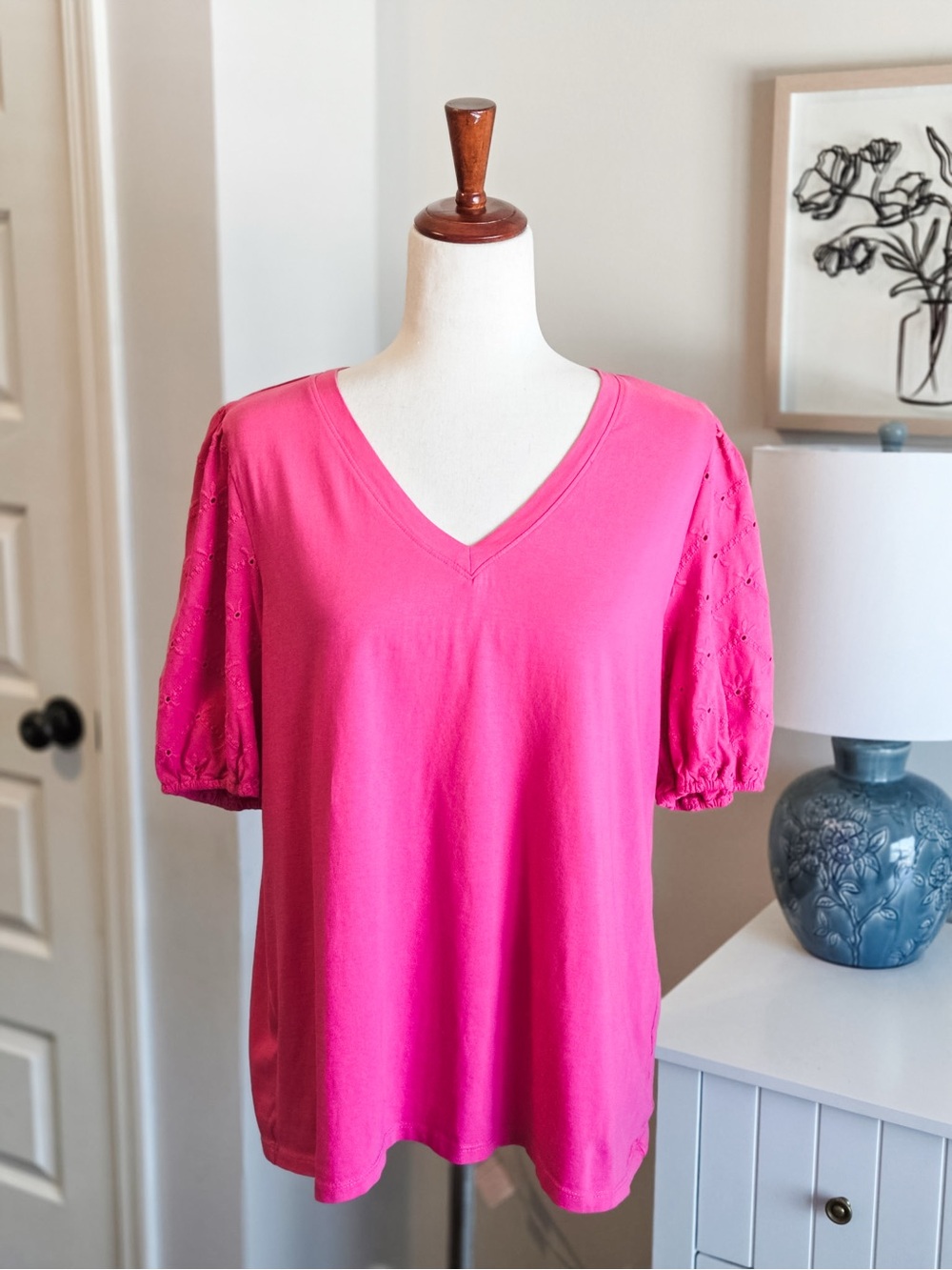 Women’s V-Neck Puff Sleeve Eyelet Cotton Top in Hot Pink